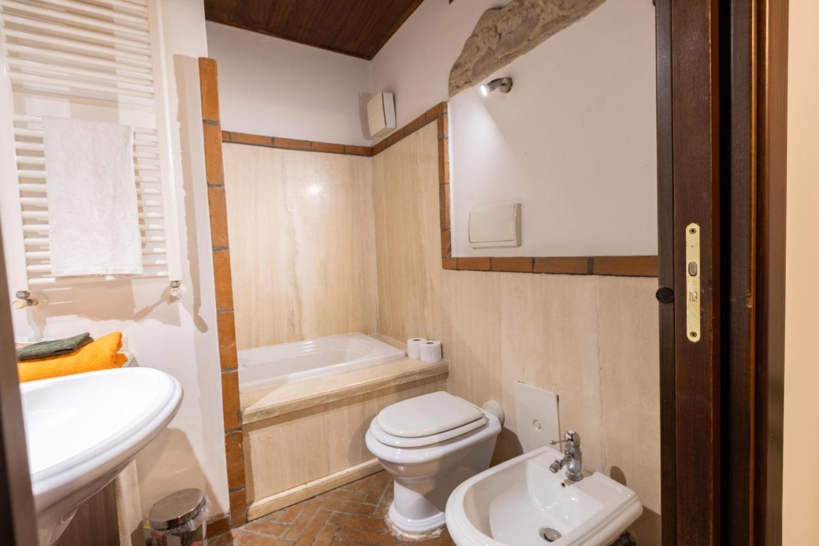 Appartement La Casa Del Principe A Colori Naples